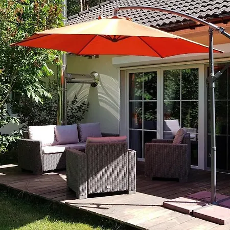 Fichtenwalde, 160m², 3 Sz, 2 Baeder, Bis 6 Personen, Garten, Vdsl * Fichtenwalde