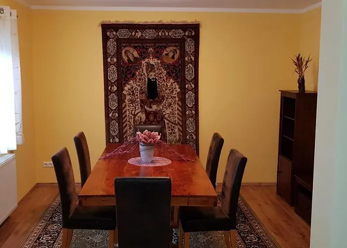 Fichtenwalde, 160m², 3 Sz, 2 Baeder, Bis 6 Personen, Garten, Vdsl Semesterbostad Fichtenwalde