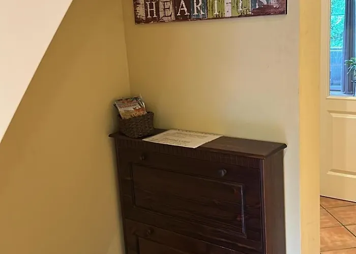 Semesterbostad Fichtenwalde, 160m², 3 Sz, 2 Baeder, Bis 6 Personen, Garten, Vdsl